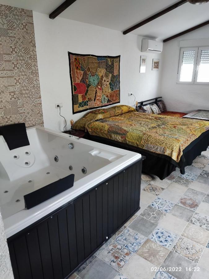 Villa Egipto Con Jacuzzi Y Piscina Climatizada Chiclana de la Frontera Eksteriør billede